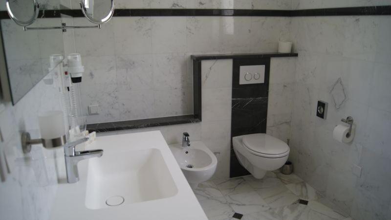 Villa Emilia (Adults Only) Crikvenica Buitenkant foto